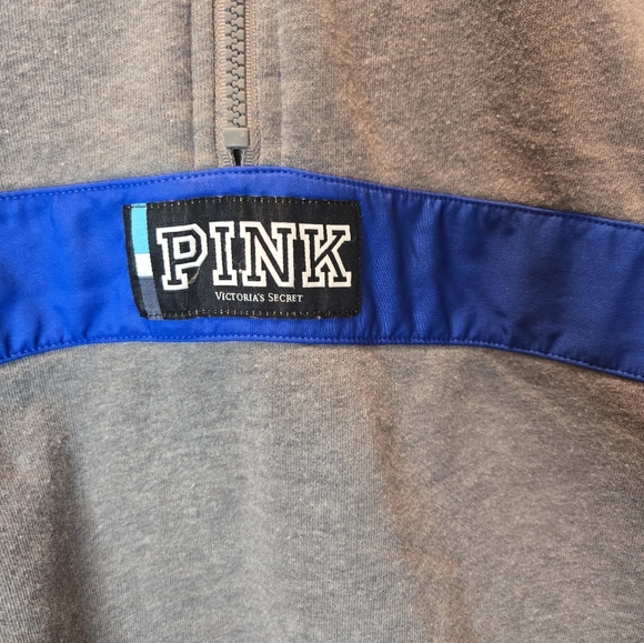 PINK Victoria's Secret Women Sweatshirt XS Gray Hoodie 1/2 Zip Logo READ - Picture 3 of 8